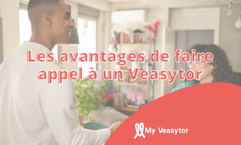Deux personnes discutant lors de la visite d’un logement, illustrant l’accompagnement offert par un Veasytor pour gagner du temps et de l’argent.